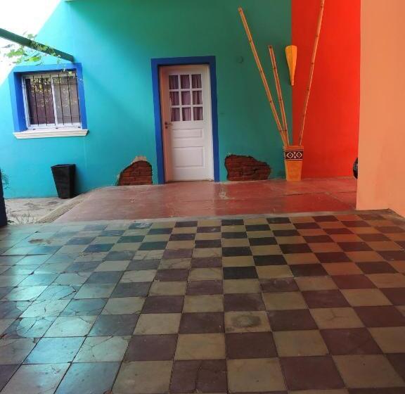 بنجلو قياسى, Apart Cabañas De La Plaza