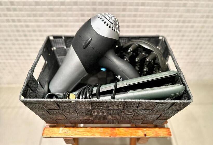 اتاق لوکس, Amsterdam Barangay