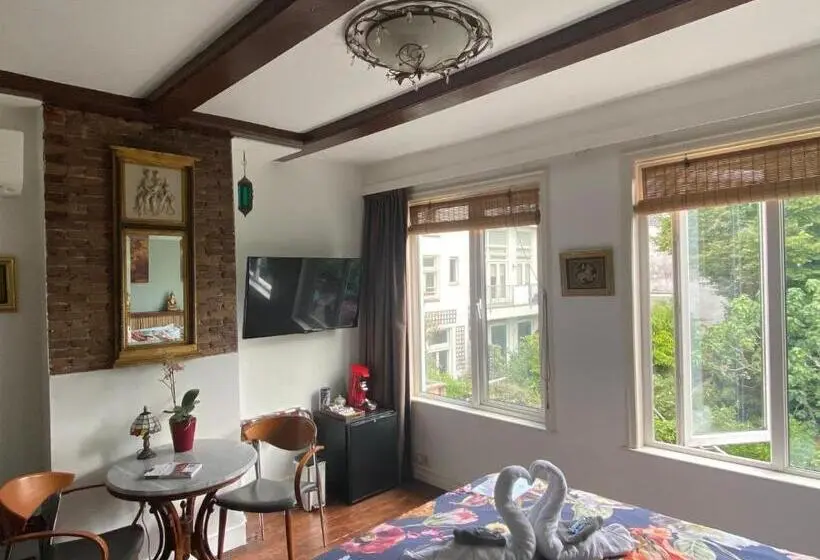 Deluxe-huone, Amsterdam Barangay