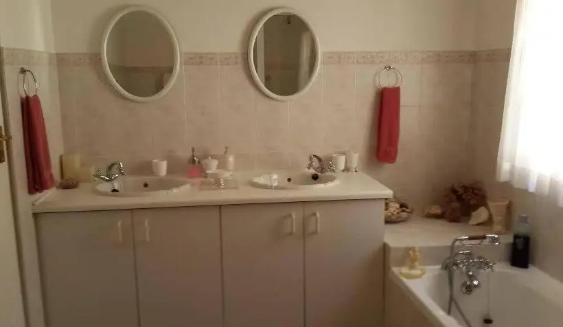 スタンダードルーム, Bougain Villa Guesthouse