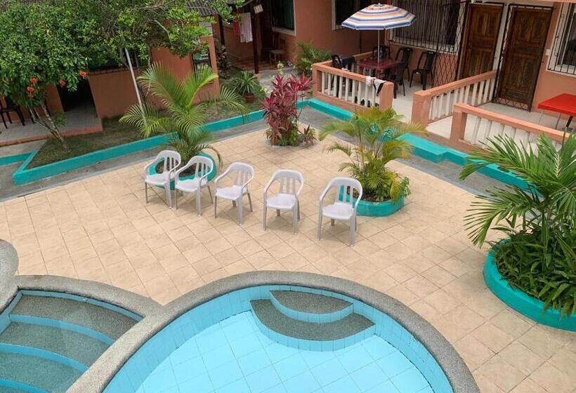 2-Schlafzimmer-Villa, Cabañas Ecologicas Cayapas