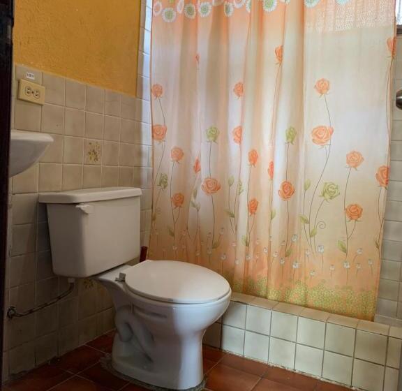 1 Schlafzimmer Apartment mit Balkon, Cabañas Ecologicas Cayapas