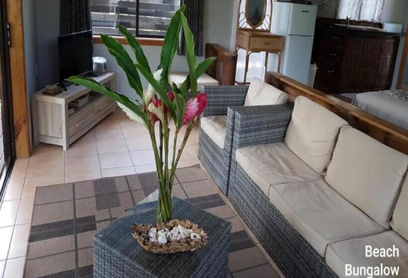 بانگلوی استاندارد, Sunset Palms Rarotonga