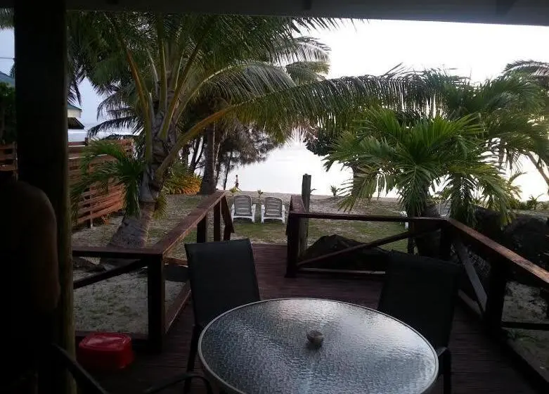 بانگلوی استاندارد, Sunset Palms Rarotonga