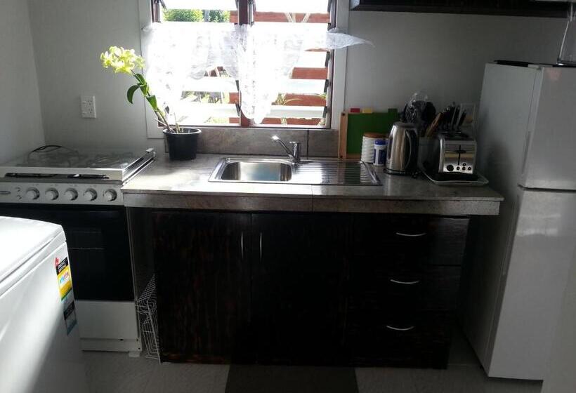 بانگلوی استاندارد با چشمانداز دریا, Sunset Palms Rarotonga