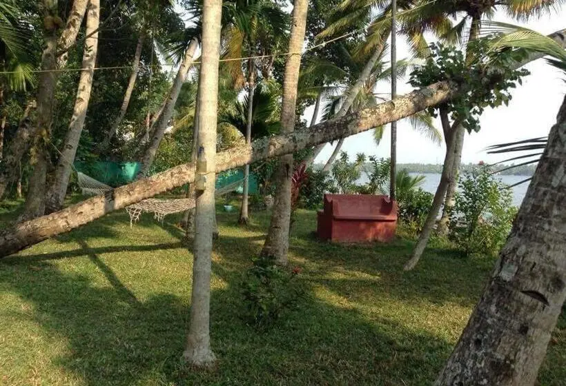 シングルデラックスルーム, Ashtamudi Villa