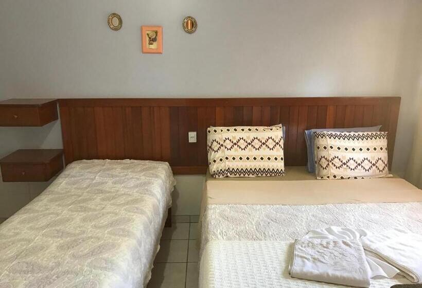 חדר דלוקס לשלושה, Pousada Castelinho