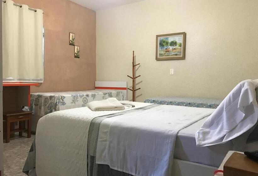 Четырехместный Номер Deluxe, Pousada Castelinho