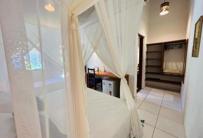 Трехместный Номер Классика, Pousada Pandoro