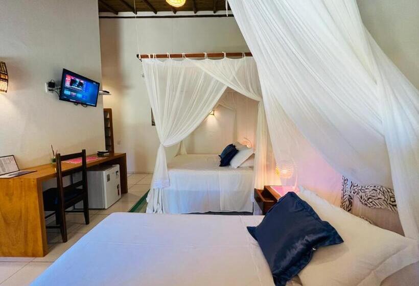 Трехместный Номер Классика, Pousada Pandoro