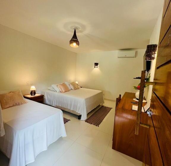 Трехместный Номер Стандарт Вид на Бассейн, Pousada Pandoro