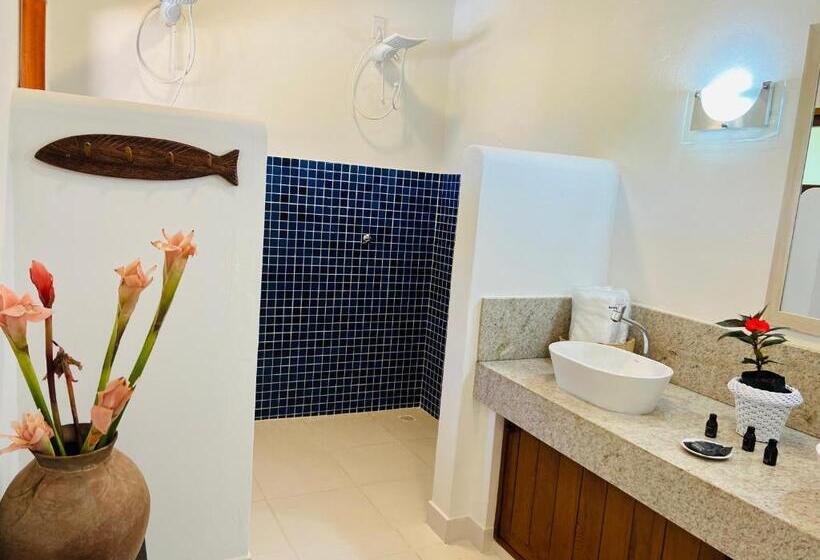 Quarto Triplo Deluxe, Pousada Pandoro