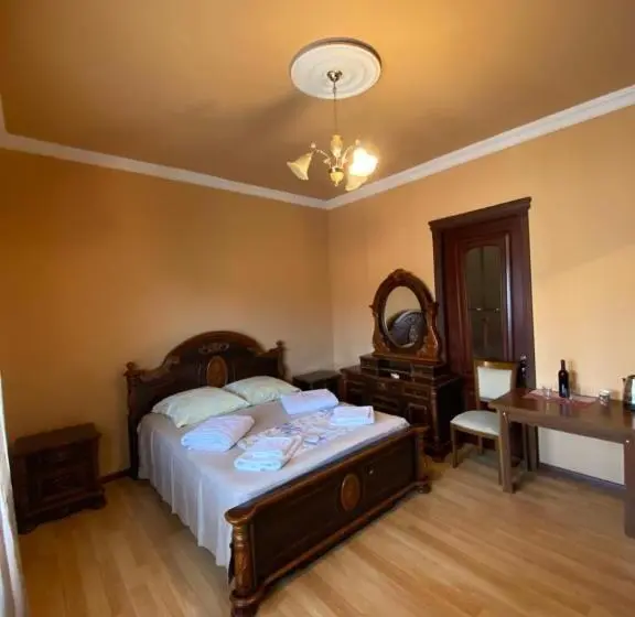 اتاق استاندارد با سرویس بهداشتی مشترک, Villa Jakos Paradise