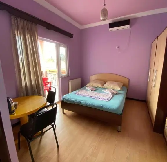 اتاق استاندارد سه تخته با بالکن, Villa Jakos Paradise