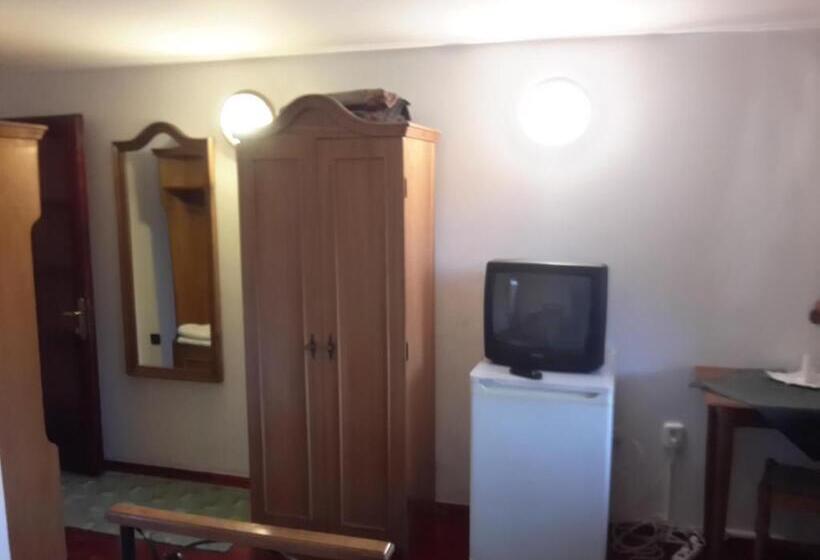 اتاق استاندارد, Pensiunea Doina & Jenő