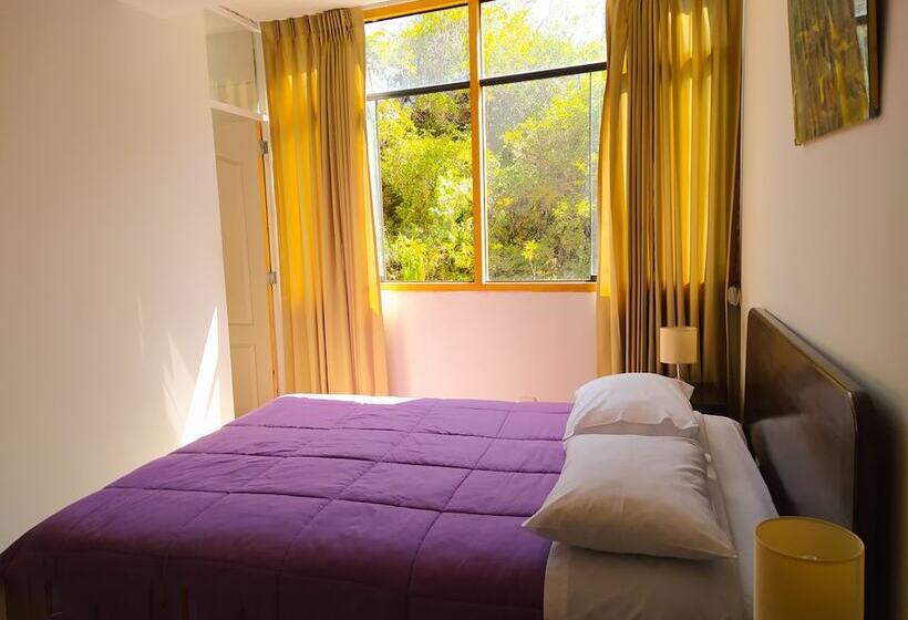 标准间, Tambo De Ollantay