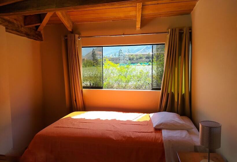 标准间, Tambo De Ollantay