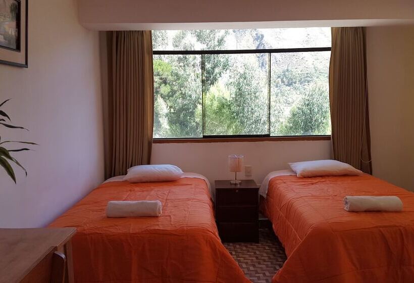 标准间, Tambo De Ollantay