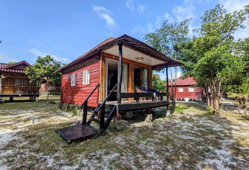 Бунгало Стандарт, Pura Vita Resort