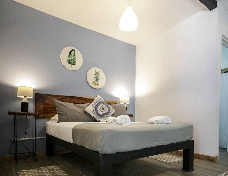 اتاق استاندارد سه نفره, Believe Surf & Yoga Lodge Santa Teresa