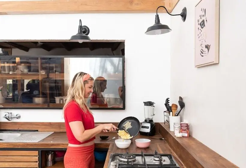 Standard-huone Jaettu Kylpyhuone, Believe Surf & Yoga Lodge Santa Teresa