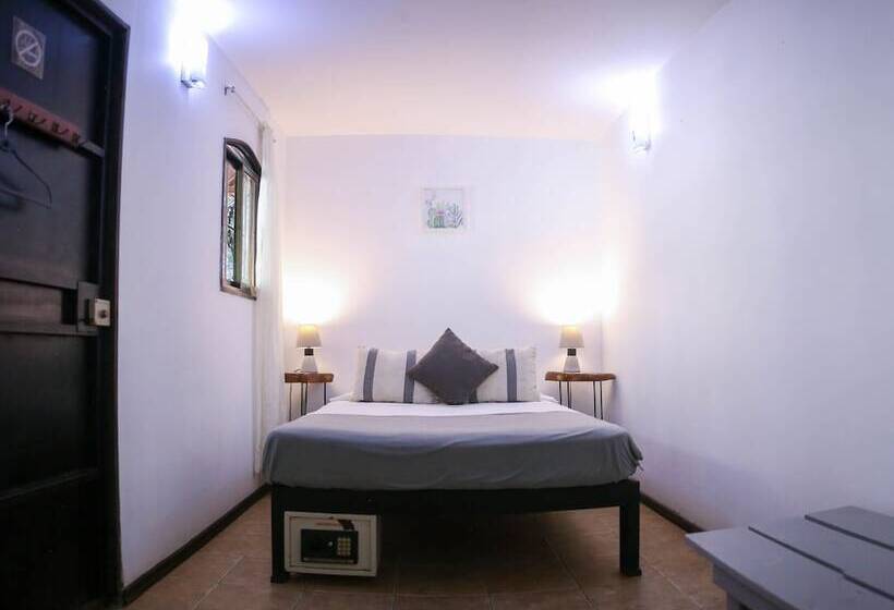 اتاق استاندارد با سرویس بهداشتی مشترک, Believe Surf & Yoga Lodge Santa Teresa