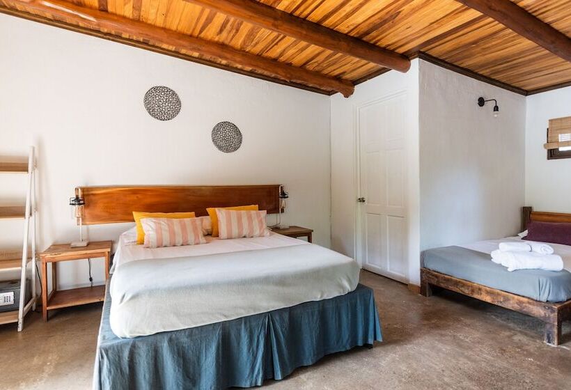 اتاق استاندارد, Believe Surf & Yoga Lodge Santa Teresa