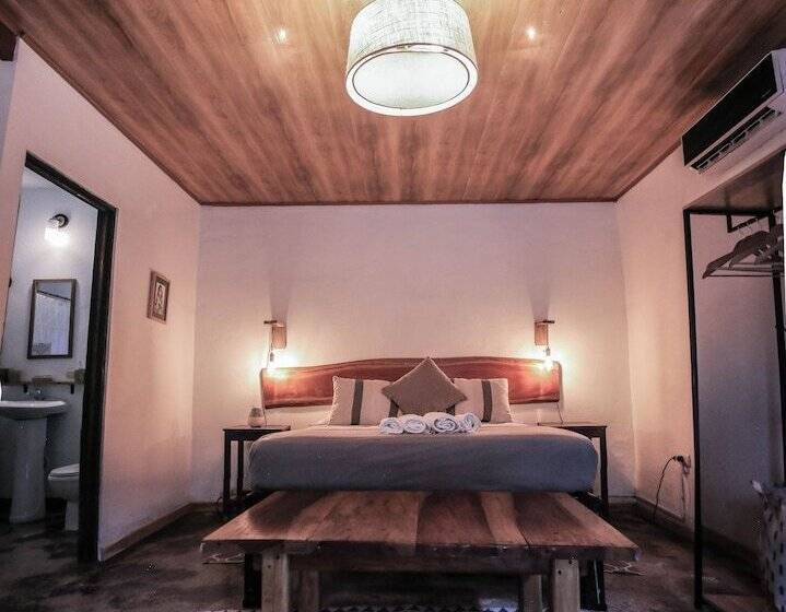 Номер Стандарт, Believe Surf & Yoga Lodge Santa Teresa