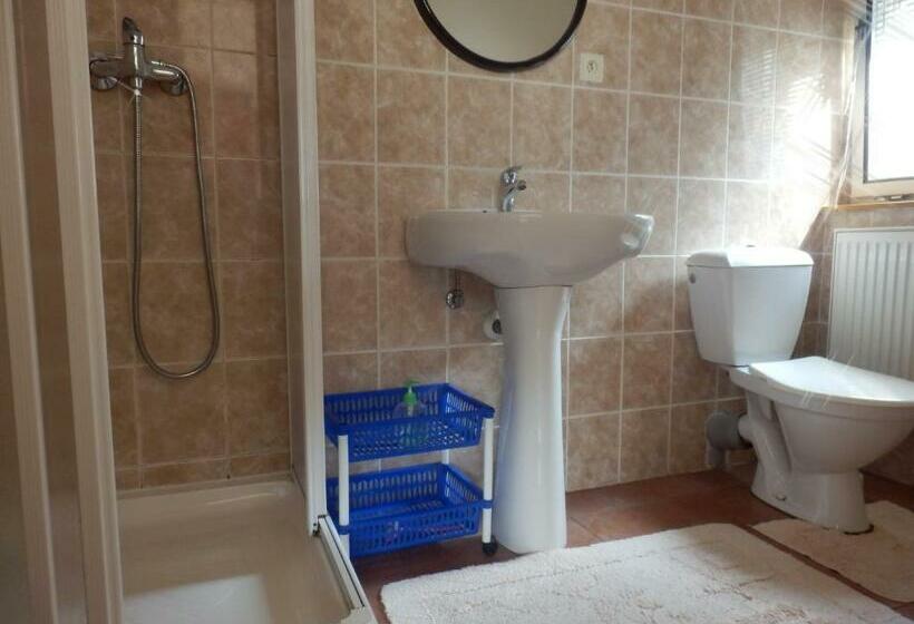 Standar Háromágyas Szoba Erkéllyel, Guest House Krahulec