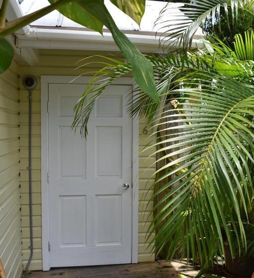 Студио Стандарт с Террасой, Seaport Inn