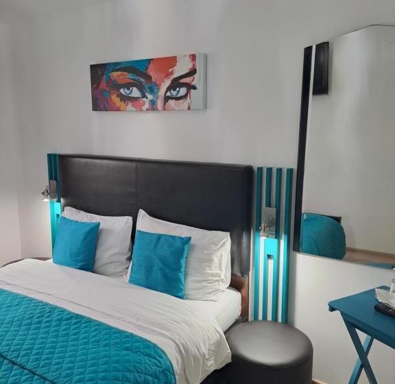 ガーデンビュースタンダードルーム, Alexander House