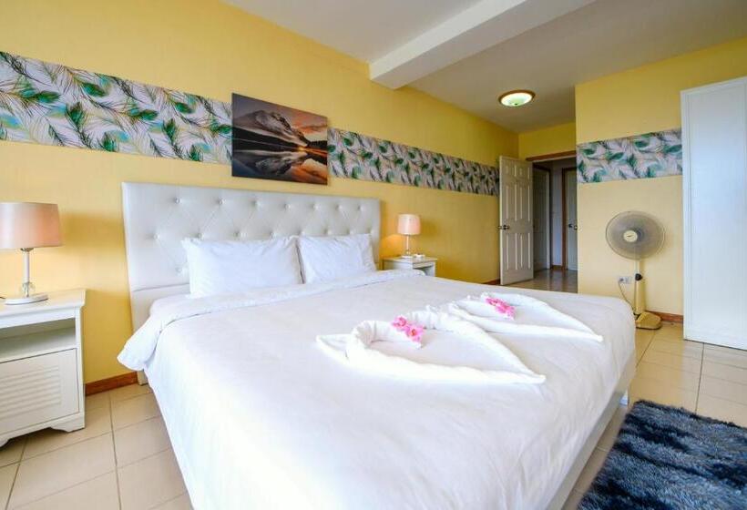 带特大床的豪华房间, Happy Vikings Beachfront