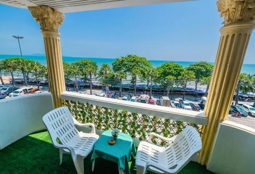 اتاق لوکس با تخت دو نفره بزرگ, Happy Vikings Beachfront