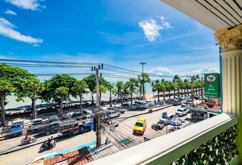 带大床的套房, Happy Vikings Beachfront