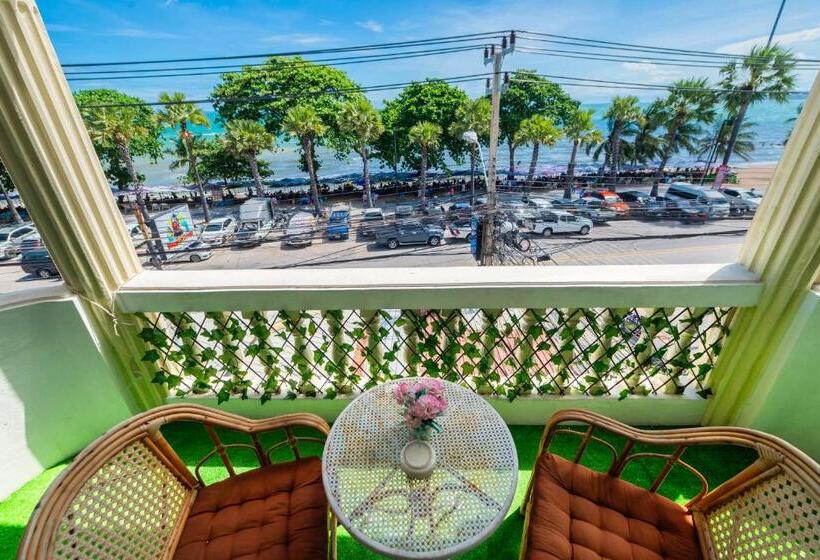 스위트 킹사이즈 침대, Happy Vikings  Beachfront