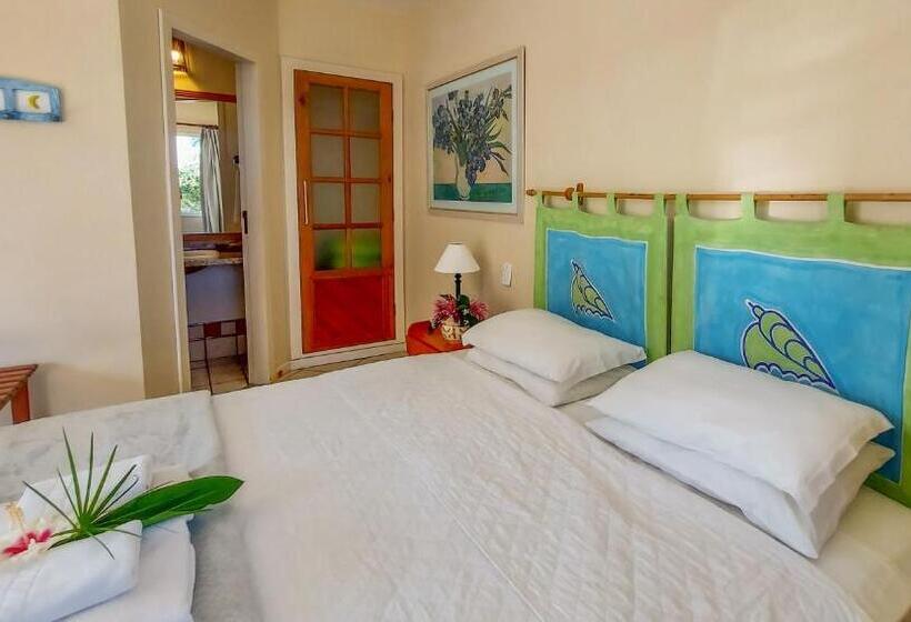 חדר סטנדרט לשלושה עם נוף לגינה, Pousada Ponta De Areia