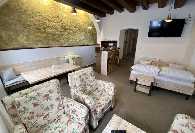 Apartamento 1 Dormitório, Largo