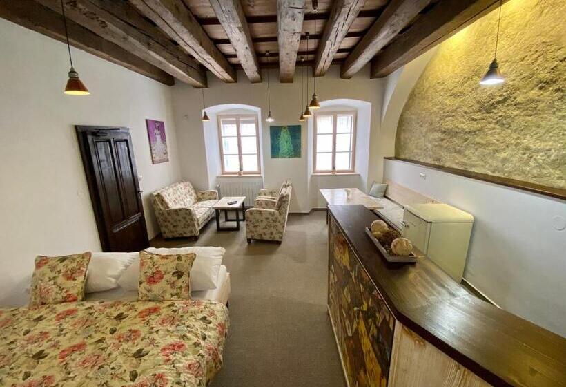 Apartamento 1 Dormitório, Largo