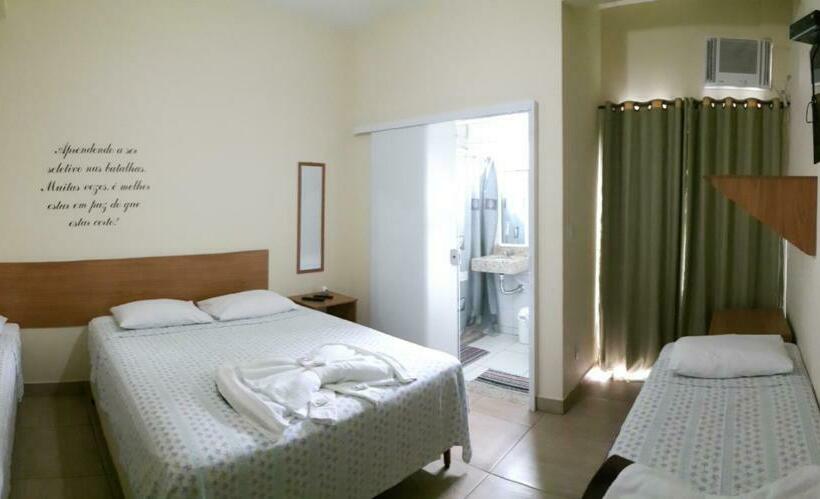 Четырехместный Номер Стандарт, Pousada Casagrande Roma