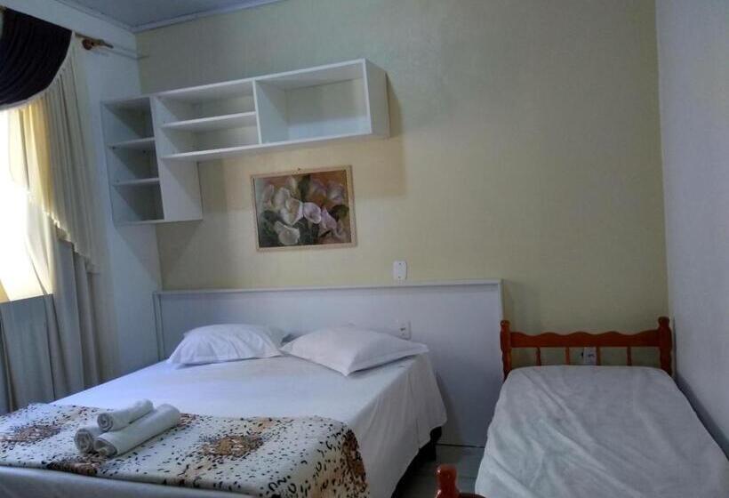 اتاق استاندارد سه نفره, Pousada Don João