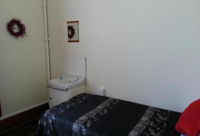 스탠다드 싱글 룸, Gladstone