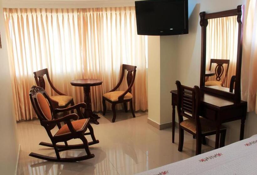 חדר סופריור, Sol Del Este