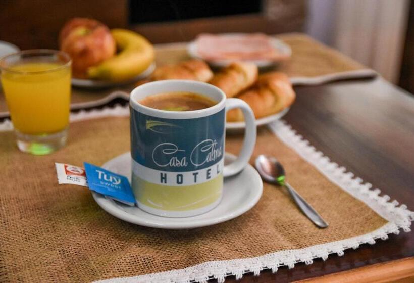 غرفة قياسية ثلاثية, Casa Calma