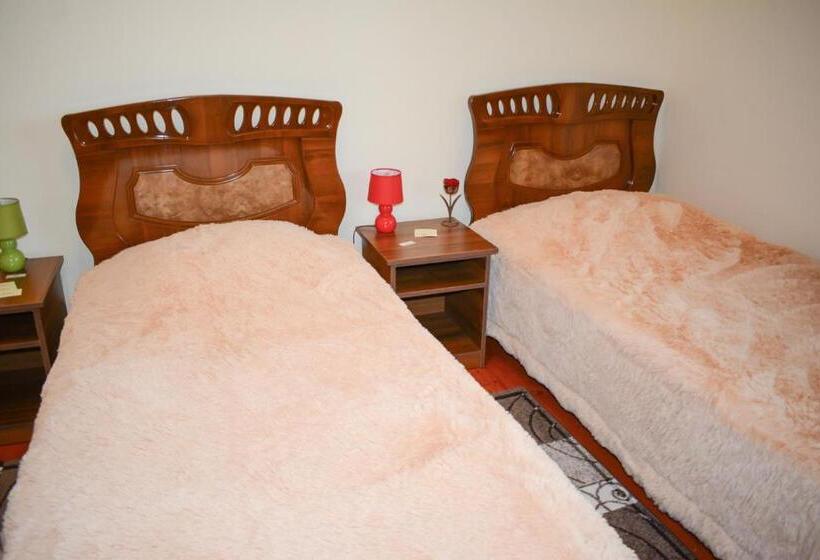 اتاق استاندارد با چشمانداز, Guest House Nataly