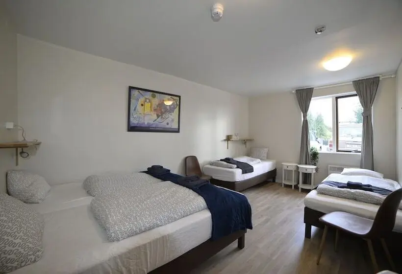 اتاق استاندارد چهارنفره با سرویس بهداشتی مشترک, Klausturhof Guesthouse