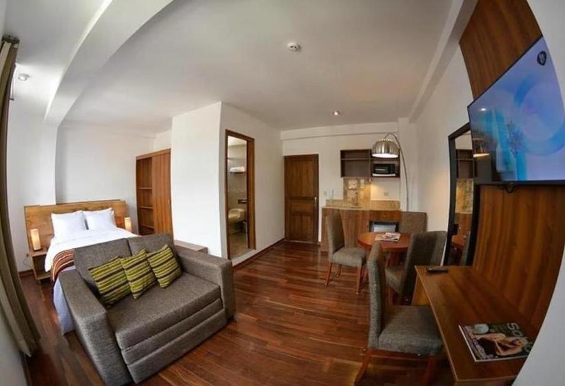 חדר סופריור, La Aurora