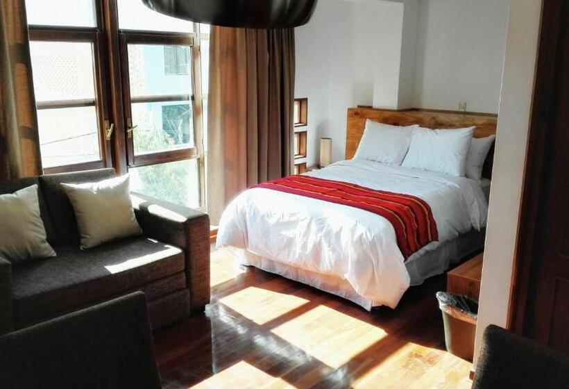 חדר סופריור, La Aurora