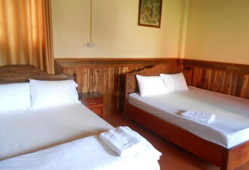 스탠다드 발코니 룸, Zuela Guesthouse