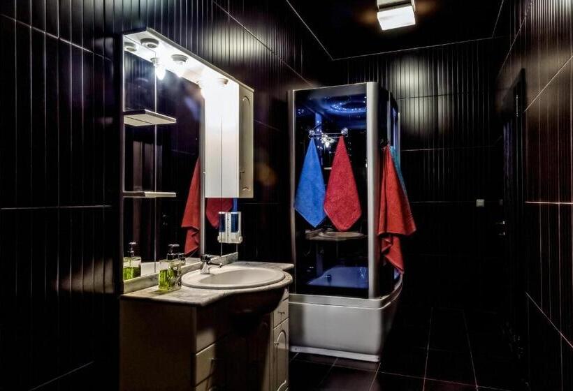 اتاق استاندارد, Sem