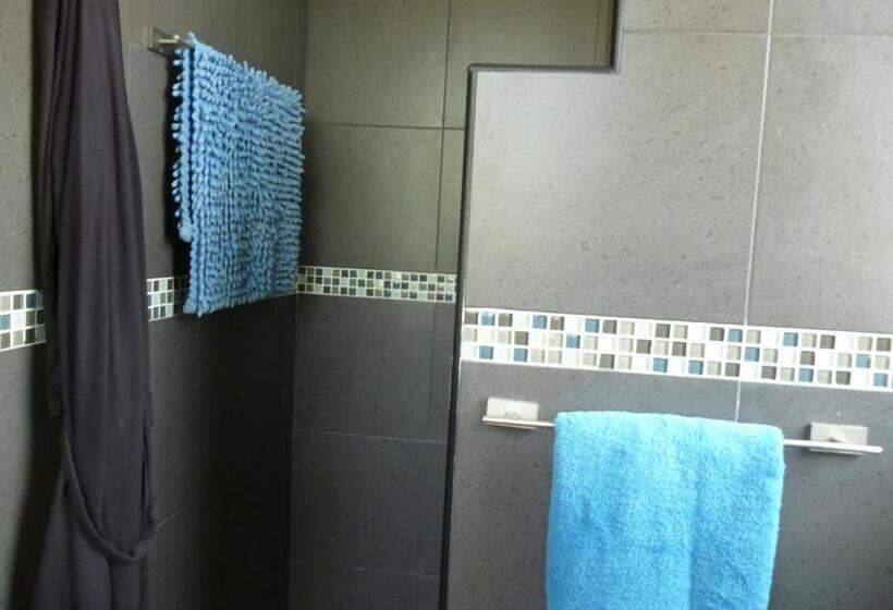 غرفة قياسية سرير كينج, Villa Los Agaves   Hospedería